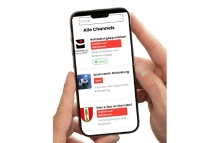 Handy mit Rottenburg App geöffnet in der Hand