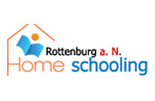 Schriftzug Rottenburg am Neckar Homeschooling für das Projekt, mit Symbolen Haus, Mensch und Schulheft