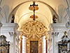 Blick in den Chorraum Innenraum der Weggentalkirche zum Chor hin