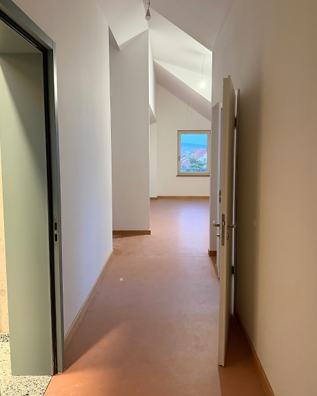 Blick in den Gang der Wohnung.