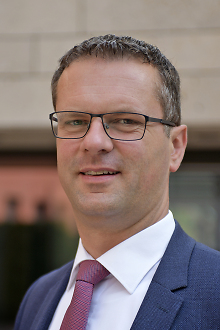Portrait von Oberbürgermeister Stephan Neher
