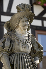 Steinfigur