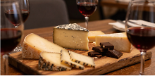 Käse, Wein und Schokolade