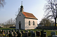 Kapelle auf Friedhof 